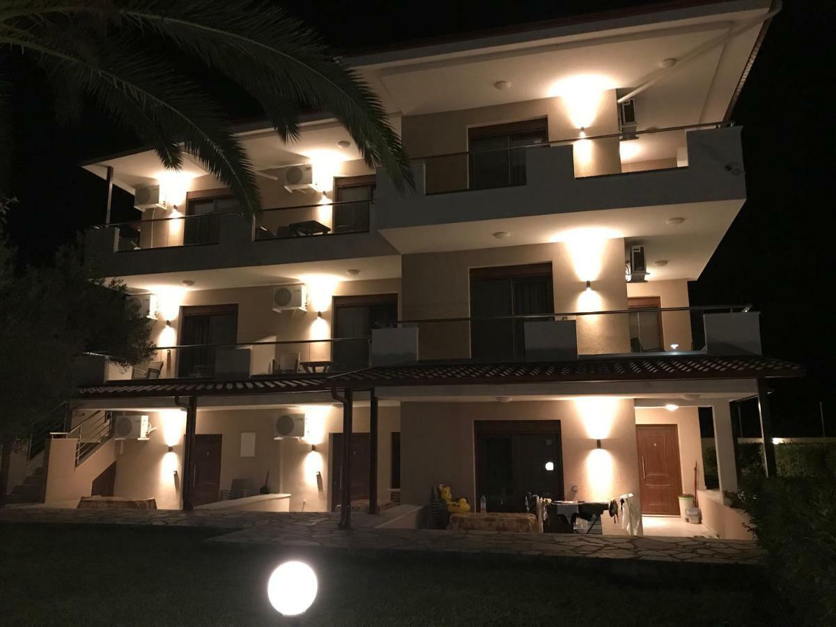 هانيوتي Villa Diamantis Apartments المظهر الخارجي الصورة